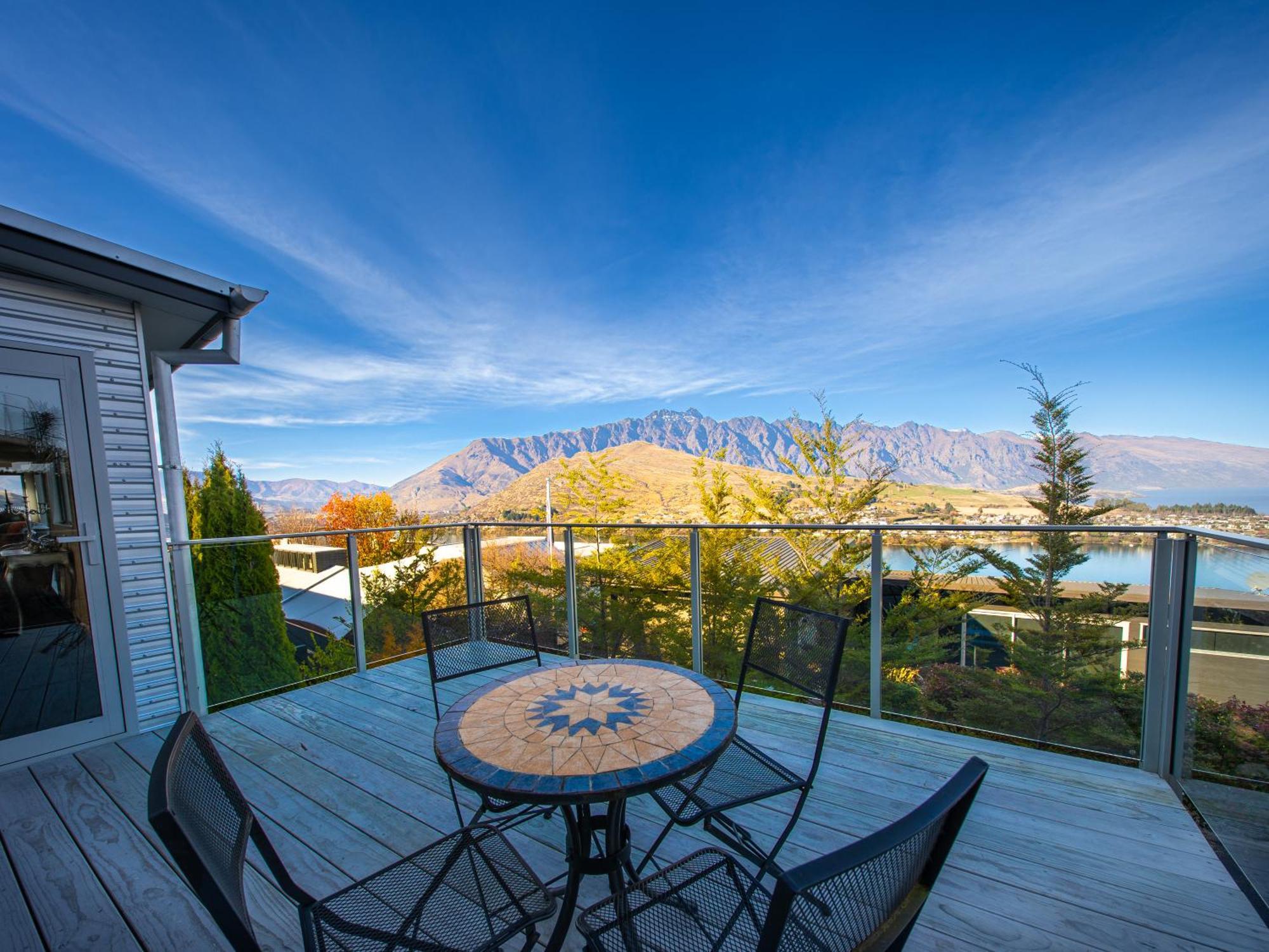 Wakatipu Vista Vila Queenstown Exterior foto
